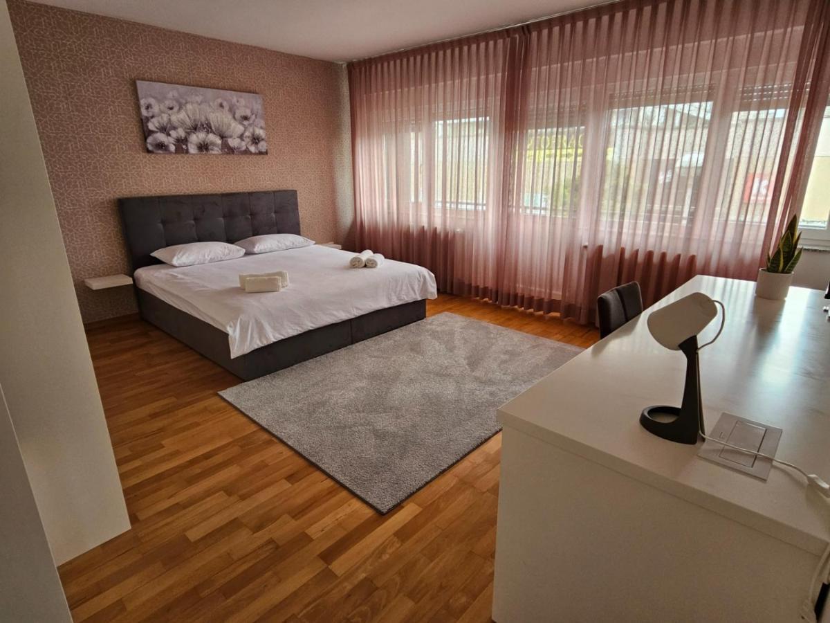 Comfort Rooms Remiza - Free Private Parking - Self Check-In Záhřeb Exteriér fotografie